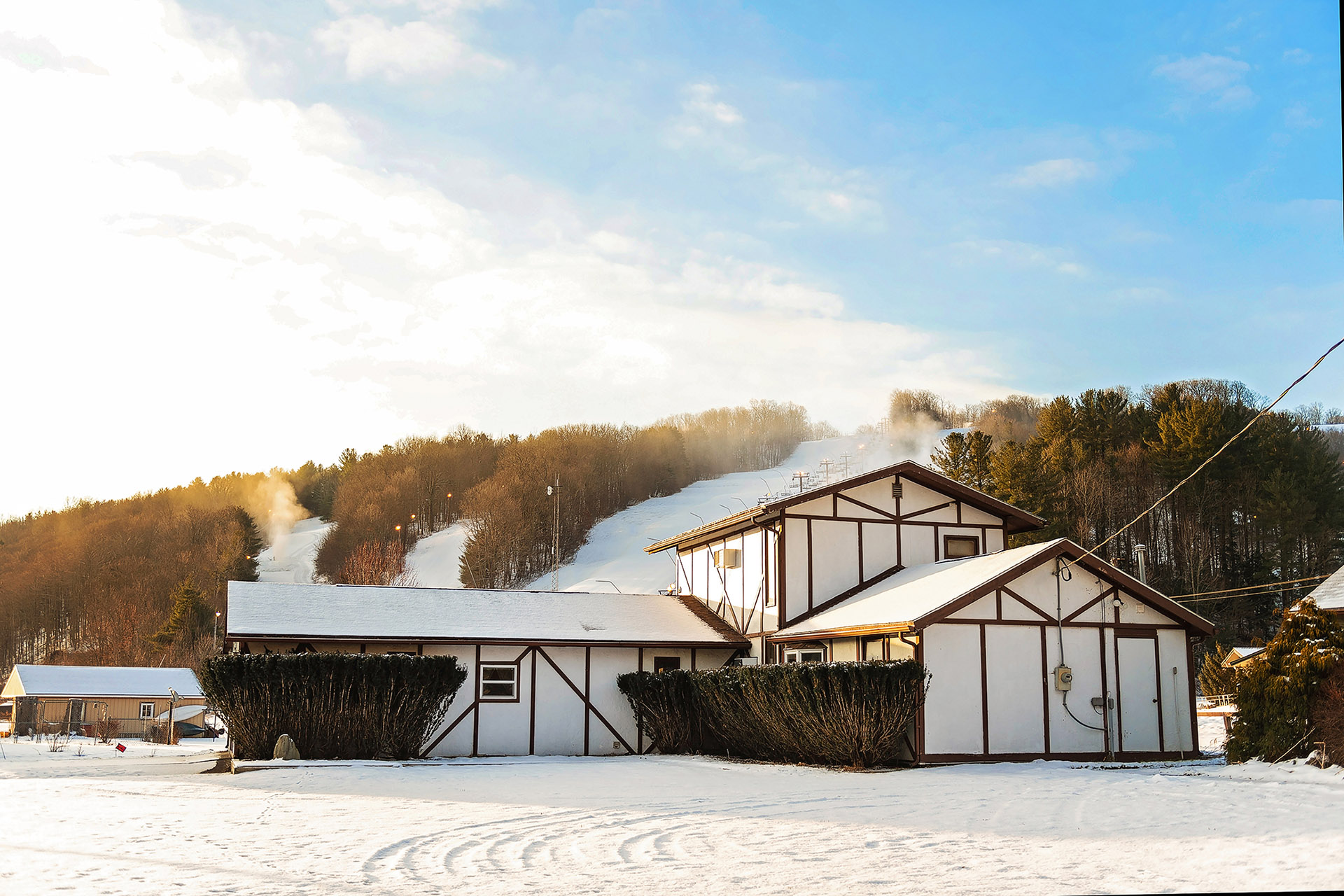 swain-ski-in-lodging